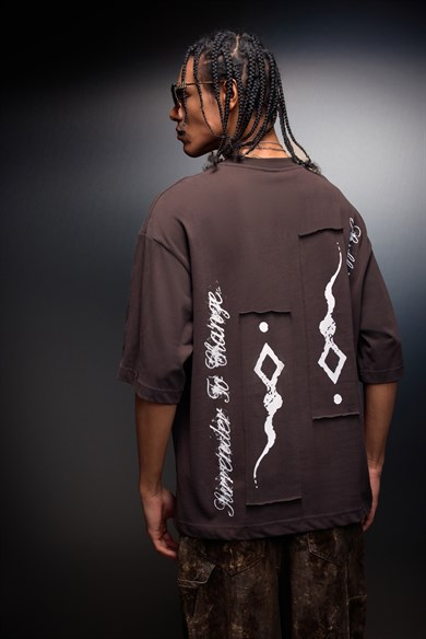 Erkek Kahverengi Suffer Patch Oversize Tshirt