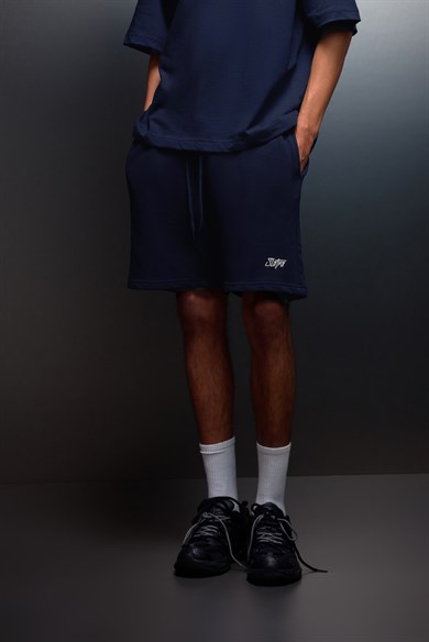 Erkek Lacivert Basic Nakışlı Diz Üstü Şort