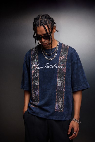 Erkek Lacivert Trace Patch Box Fit Yıkama Efektli Tshirt