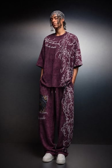 Erkek Mürdüm Crow Patch Oversize Yıkama Efektli Tshirt