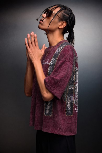 Erkek Mürdüm Trace Patch Box Fit Yıkama Efektli Tshirt