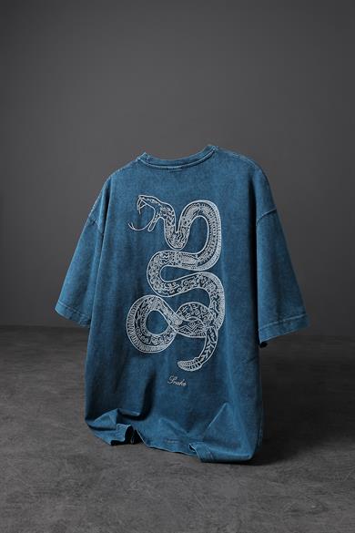 Erkek Petrol Snake Nakışlı Özel Yıkamalı Kumaş Oversize Tshirt