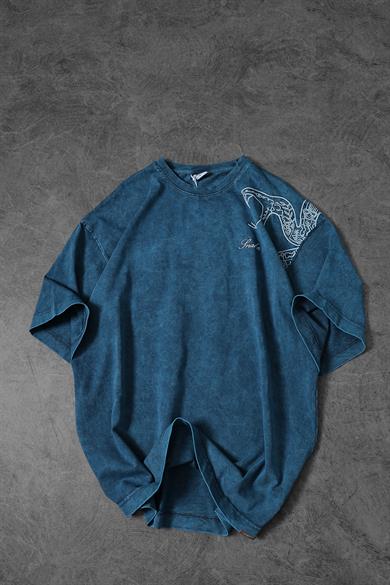 Erkek Petrol Snake Nakışlı Özel Yıkamalı Kumaş Oversize Tshirt