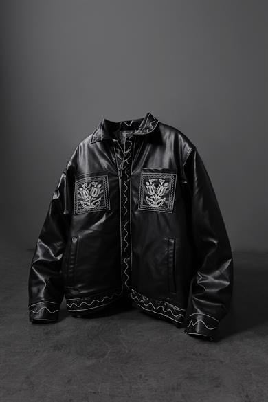 Erkek Siyah Düğmeli Nakış Detay Astarlı Deri Ceket