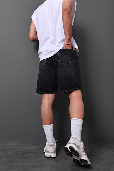 Erkek Siyah Free Spirit Nakışlı Taşlı Diz Üstü Denim Şort