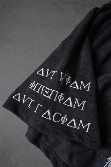 Erkek Siyah İnveniam Pathcli Yıkama Efektli Diz Üstü Şort