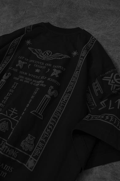 Erkek Siyah Kabartma Baskı Oversize Tshirt