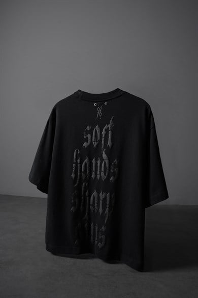 Erkek Siyah Sharp Sin Kabartma Baskılı Box Fit Tshirt