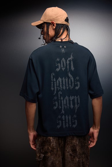 Erkek Siyah Sharp Sin Kabartma Baskılı Box Fit Tshirt