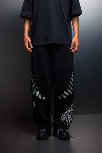 Erkek Siyah Spine Efektli Baskılı Baggy Eşofman