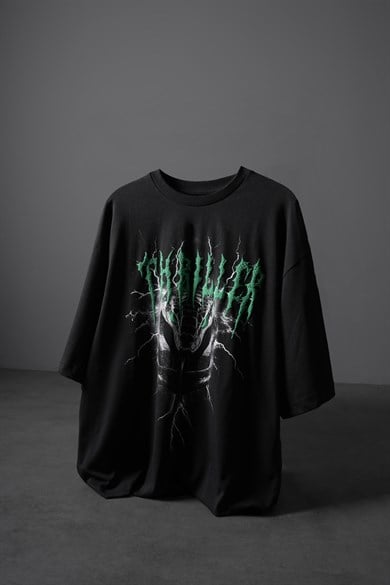Erkek Siyah Thriller Kabartma Baskılı Box Fit Tshirt