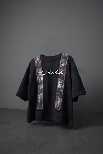 Erkek Siyah Trace Patch Box Fit Yıkama Efektli Tshirt