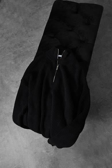 Erkek Siyah Yarım Fermuar Oversize Örme Kazak