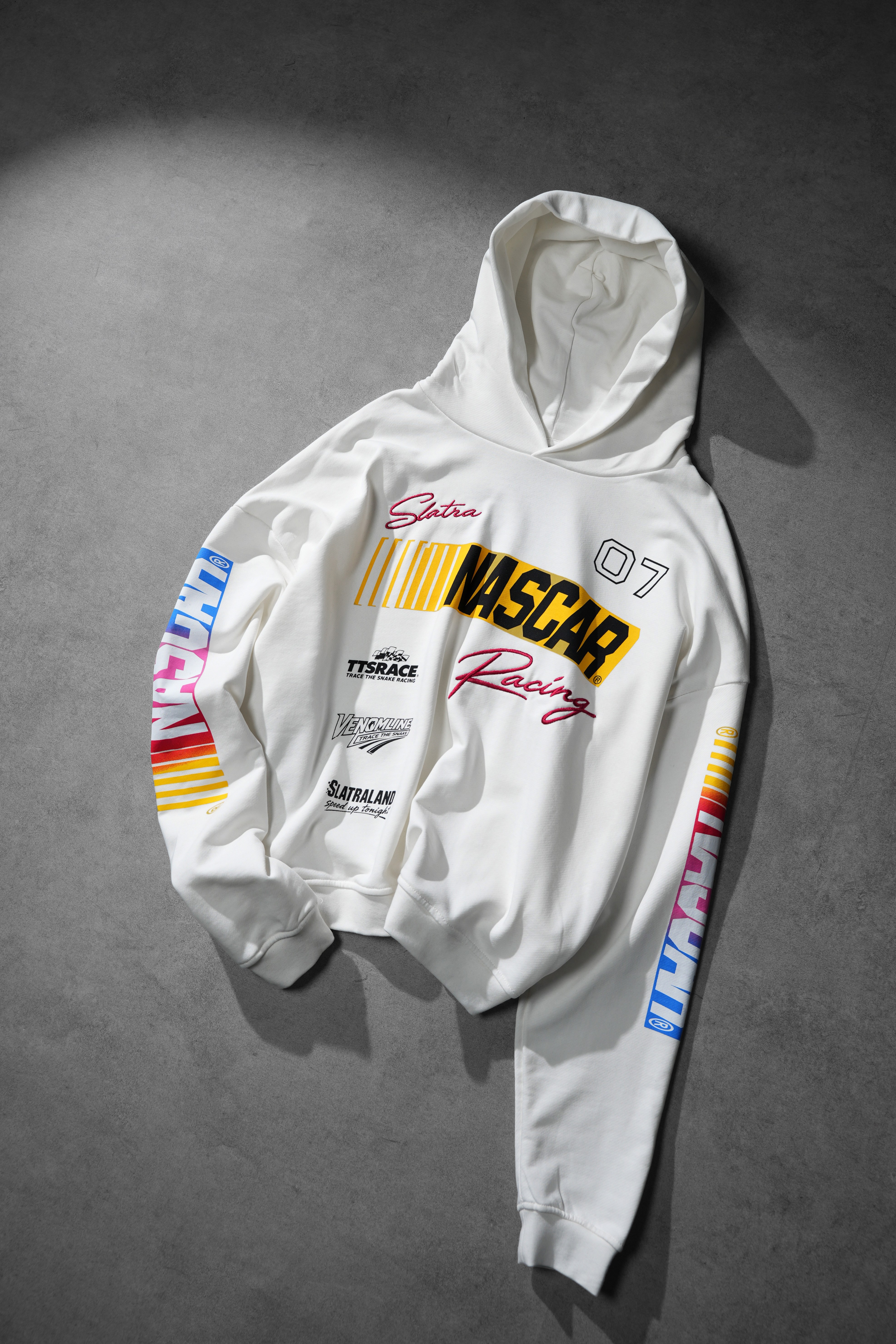 Erkek Beyaz Venomline Oversize Hoodie · 3