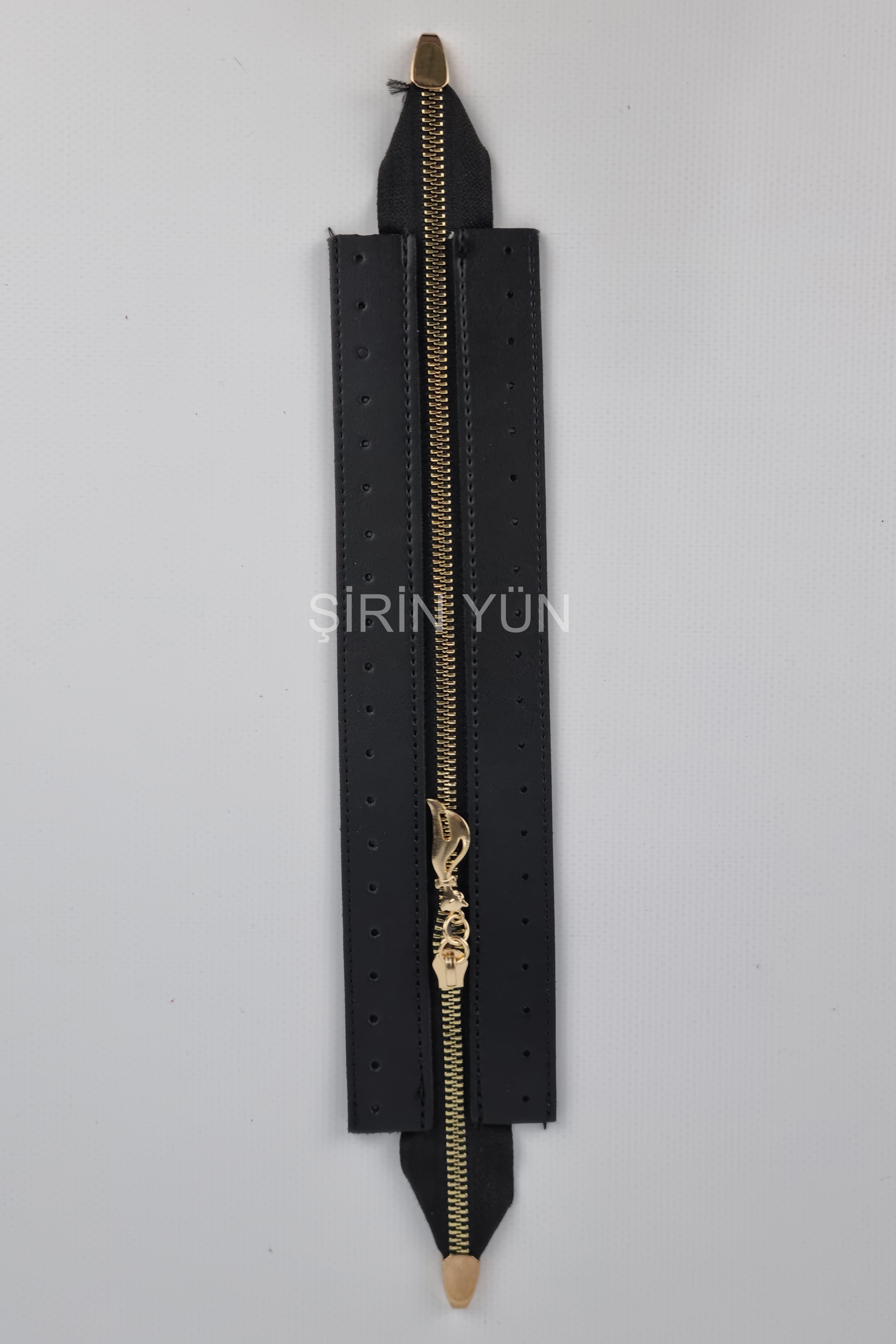 Delikli Suni Deri Çanta Fermuarı Dikmeli Hazır 26X6 Cm Fermuar Siyah
