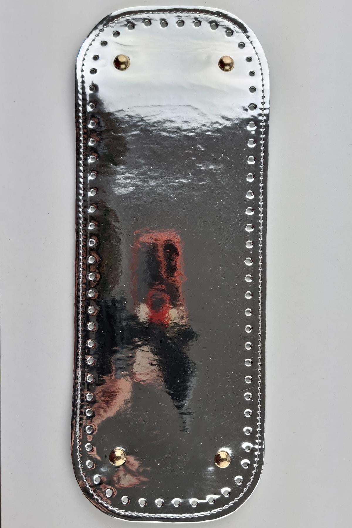 Şirin Yün Parlak 12X33 Rivetli Taban Gri