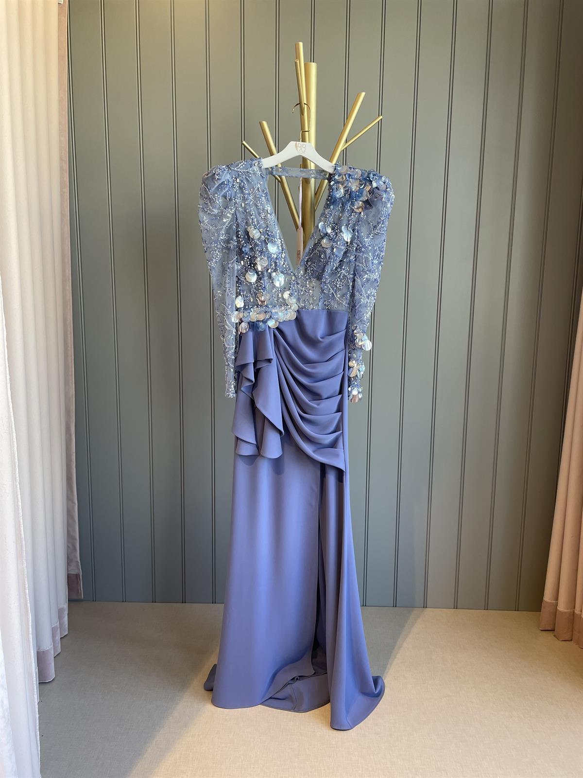 PUL İŞLEMELİ ELBİSE