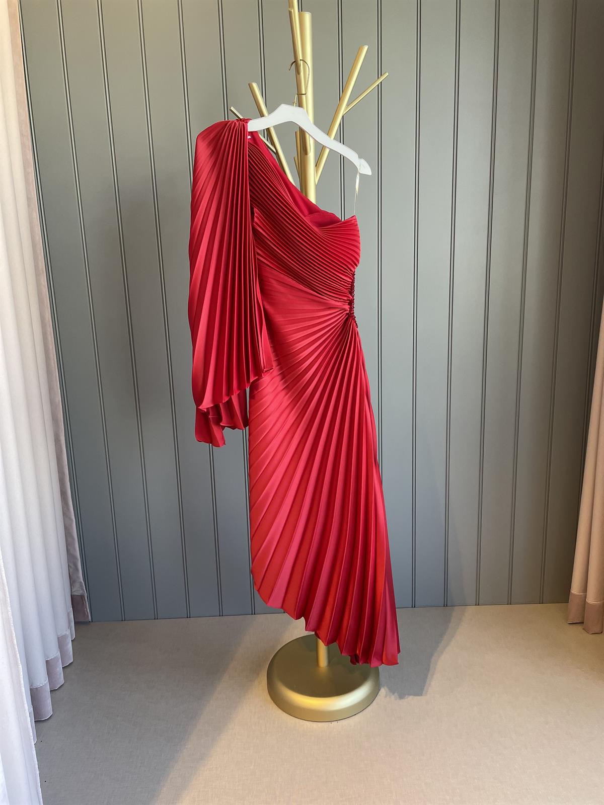 PİLİSELİ YANI TAŞLI ABİYE