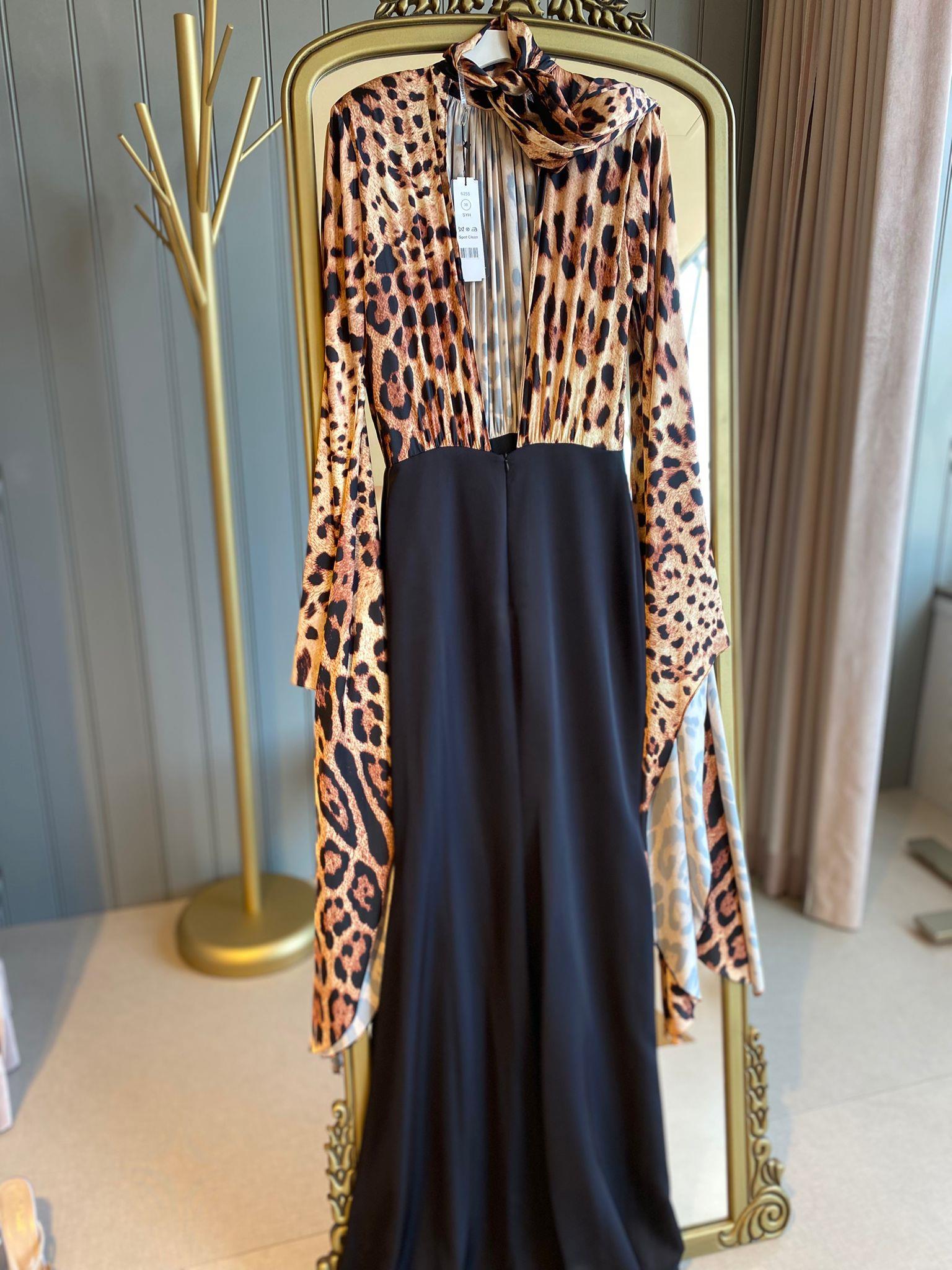 ÜSTÜ TÜLLÜ LEOPAR ELBİSE