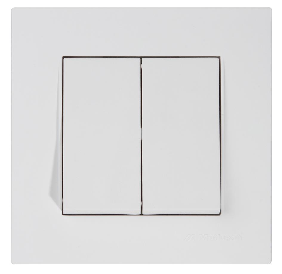 KOMİTATÖR RİTA BEYAZ