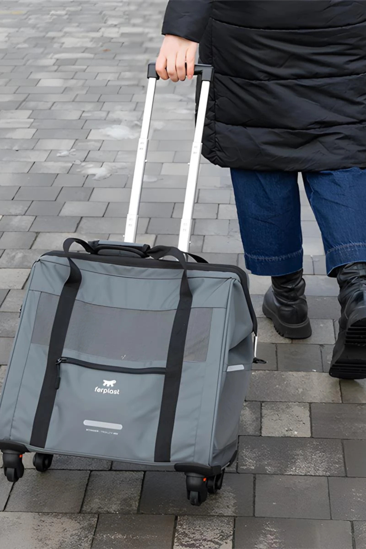 Ferplast Voyager Tekerlekli Evcil Hayvan Taşıma Çantası Siyah 