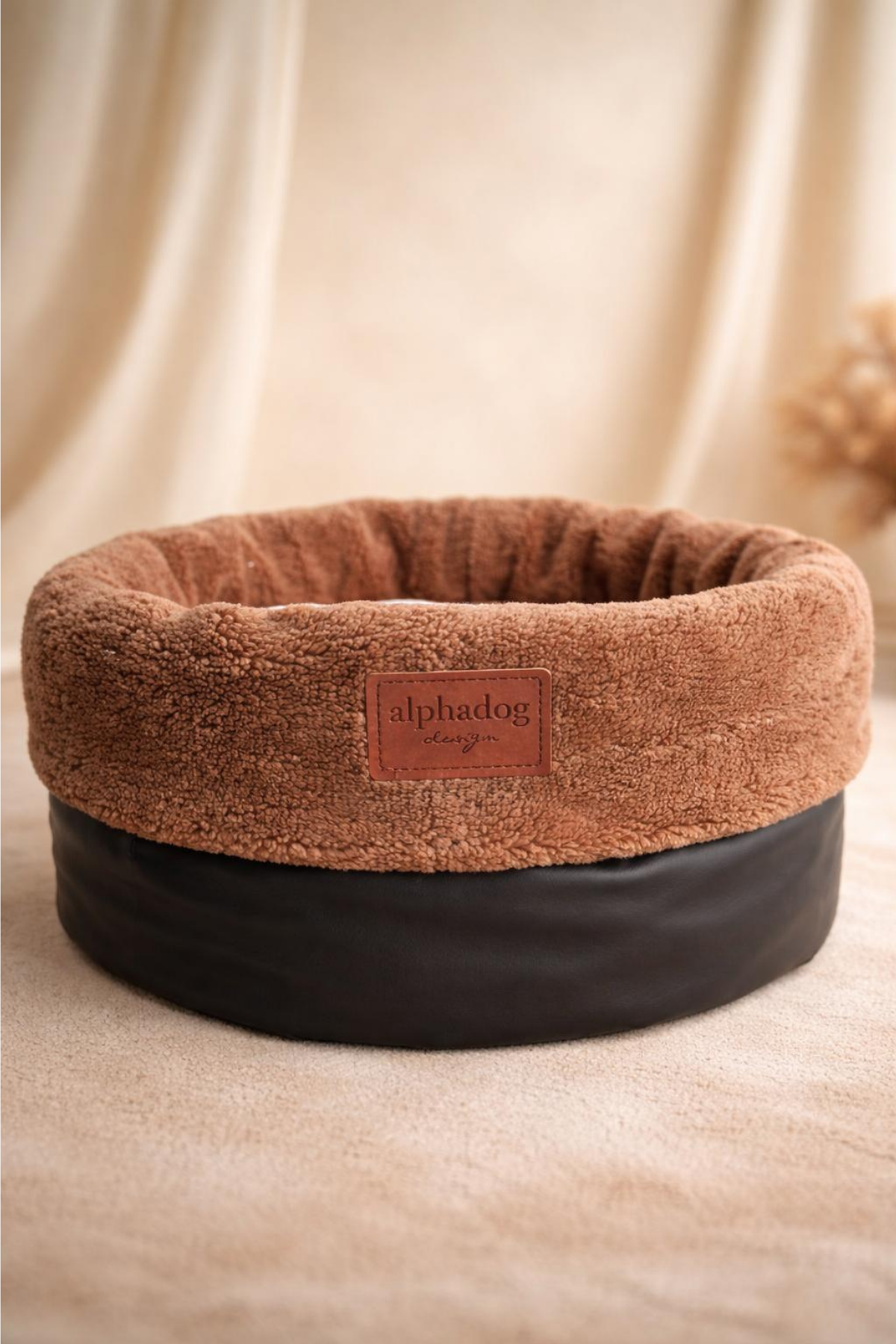 Alphadog Design Halobed Black Köpek Yatağı