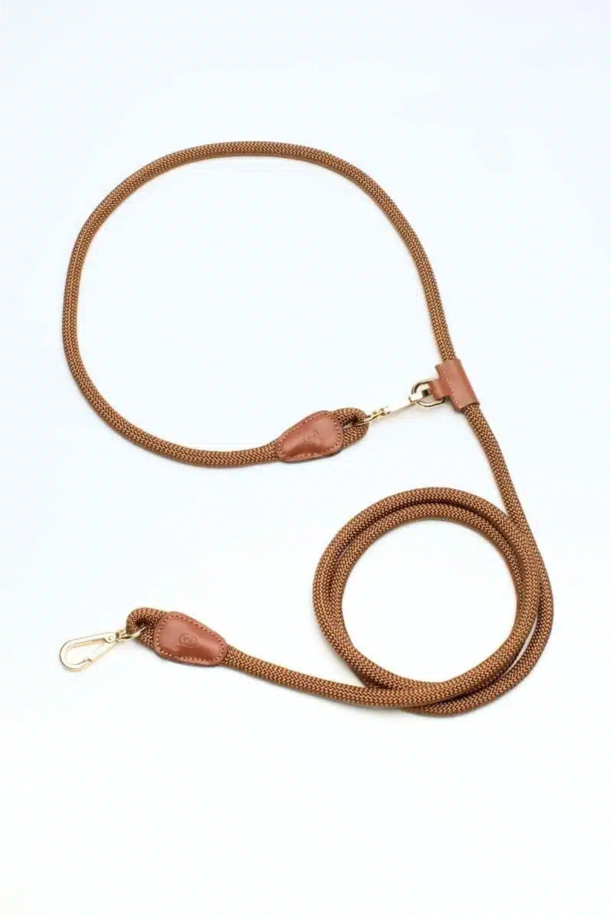 Loop Crossbody Leash  In Caramel Brown