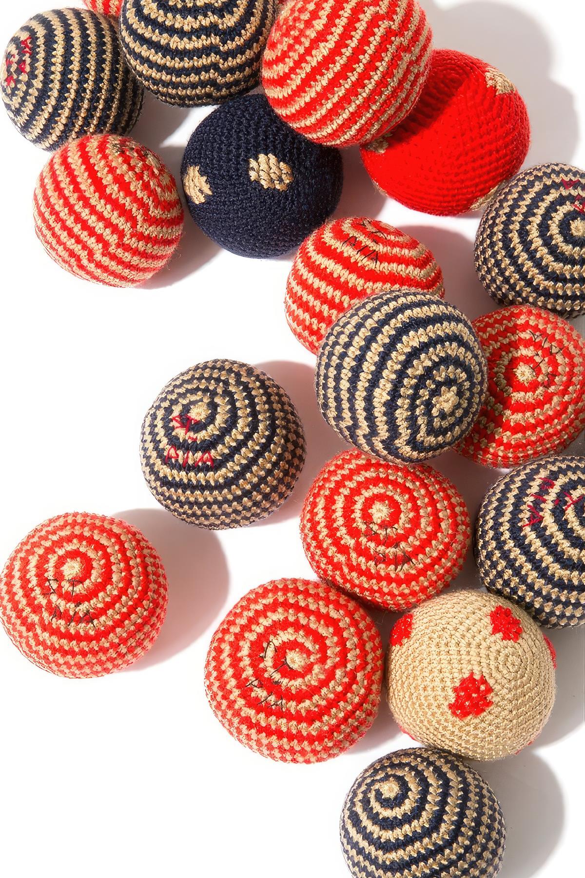 St. Pia Handmade Polka Dot Polka Dot Dog Ball Toy