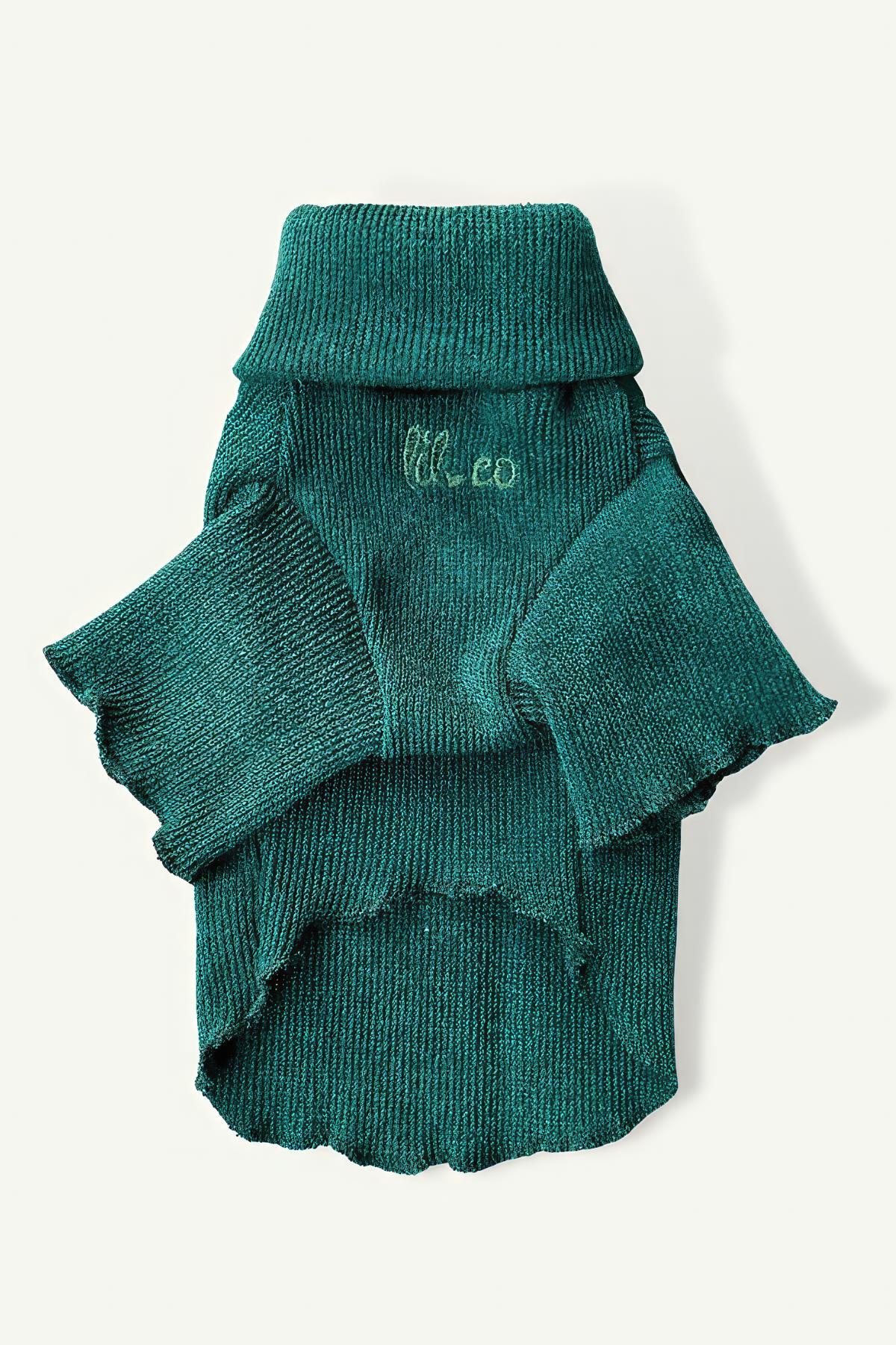 The Little Company Pine Lettuce Turtleneck Dog Cosso
