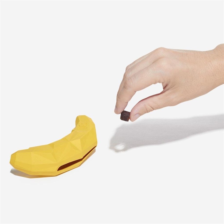 Zee.Dog Super Banana Dog Toy