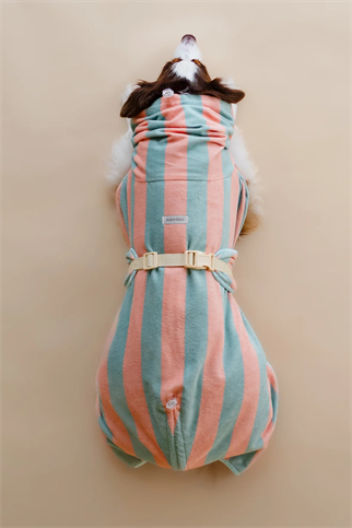 Asky&Erd Soft Rituals Cepli Köpek Kurulama Havlusu Deniz Köpüğü ve Somon Rengi Çizgili Pijamalar ve Bornozlar