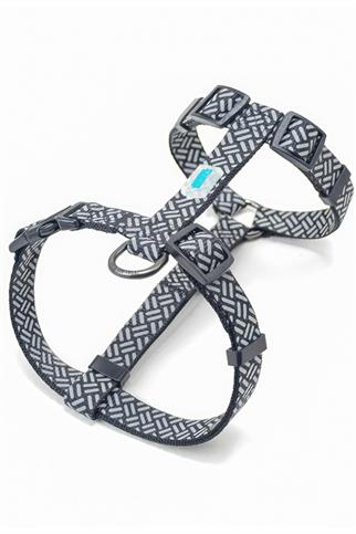 Ispet Darkness Reflection Dog Breast Station