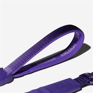 Zee.Dog Violet Airleash Roasing Chlae