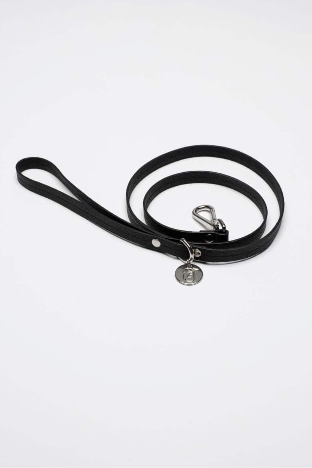 Zoe Pet Atelier Deri Köpek Gezdirme Kayışı Siyah