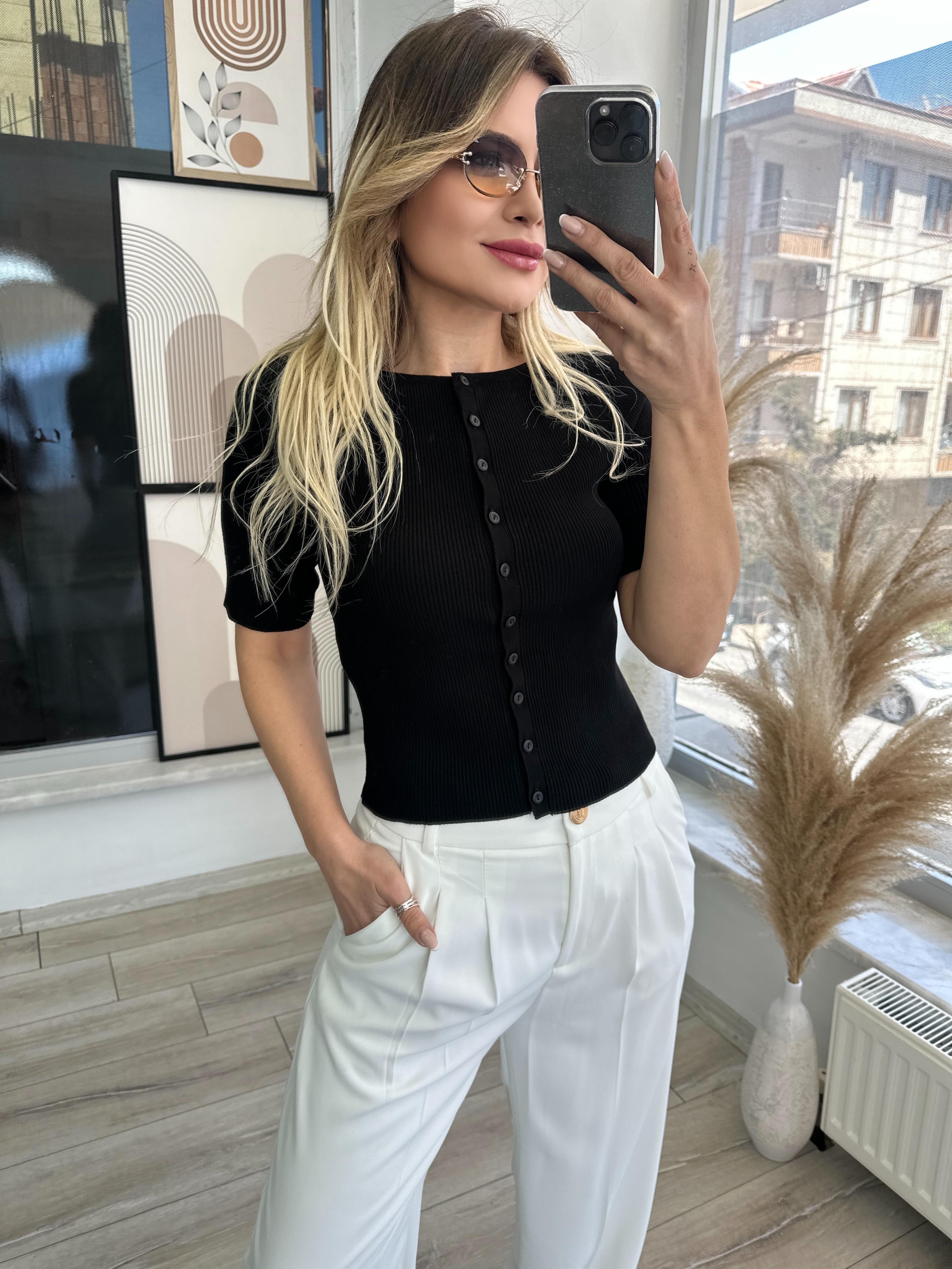 Açık Bisiklet Yaka Fitilli Düğmeli İnce Triko Hırka 