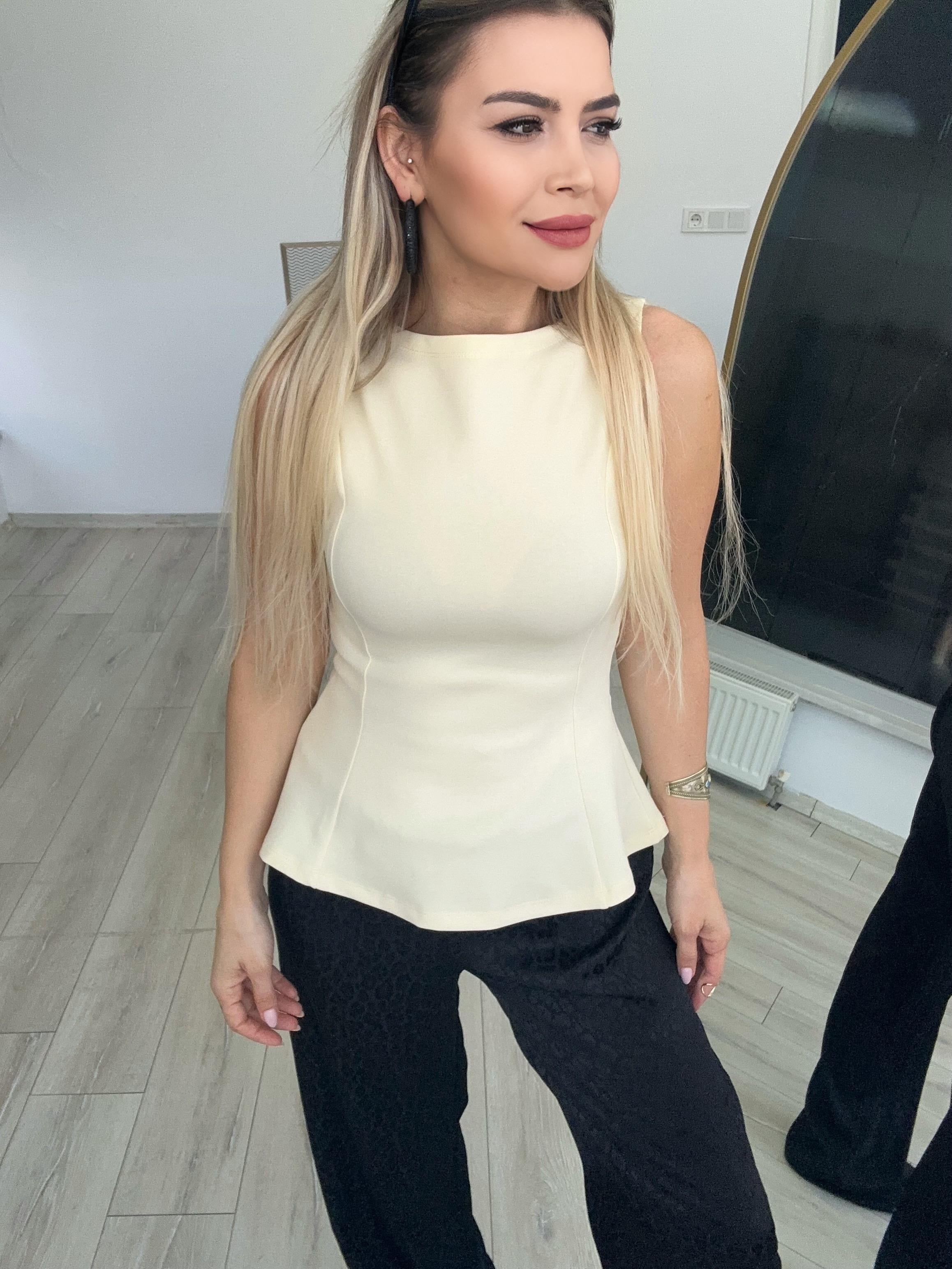 Açık Sarı Kayık Yaka Peplum Bluz 