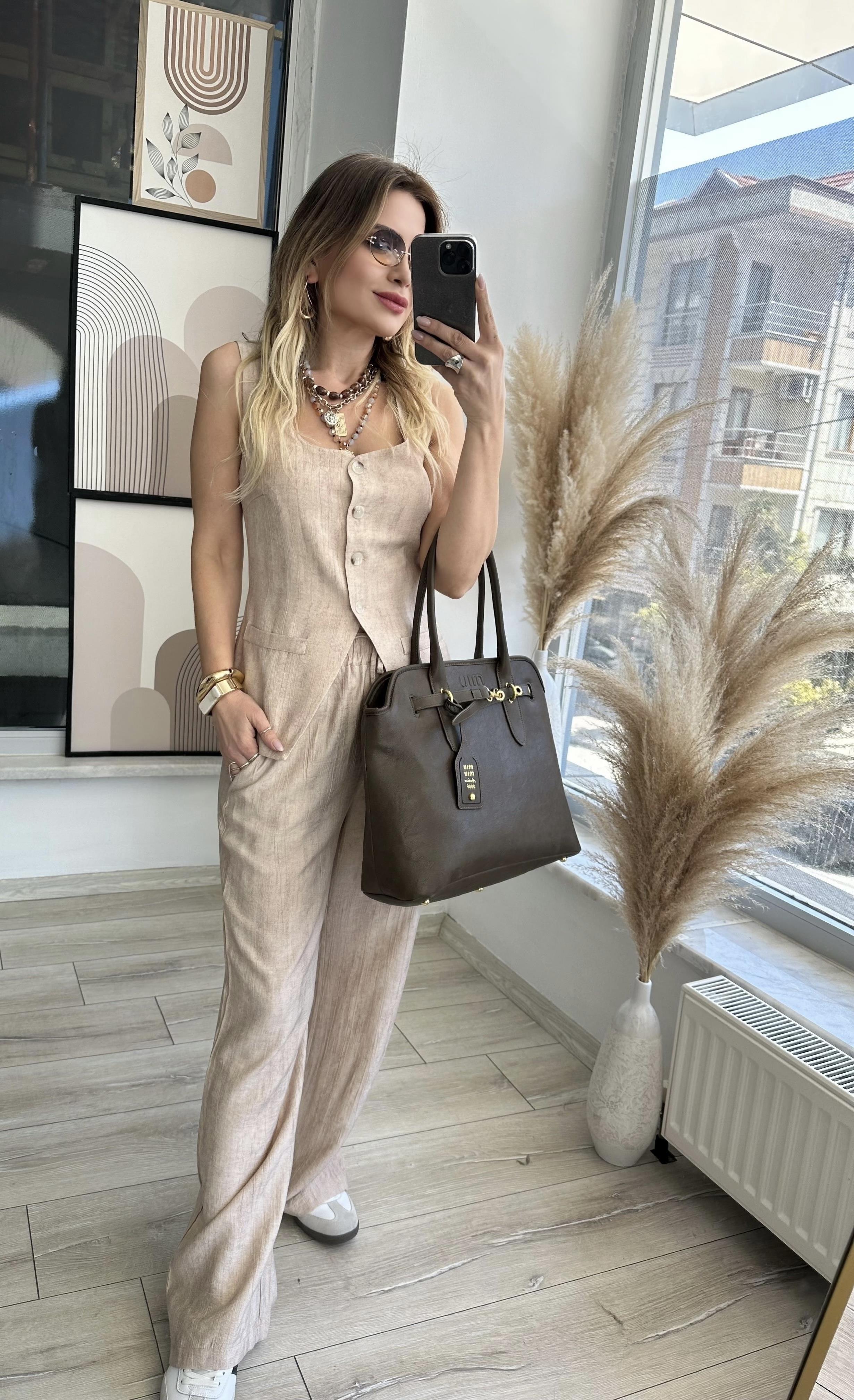 Bej Tensel Yelekli Takım 