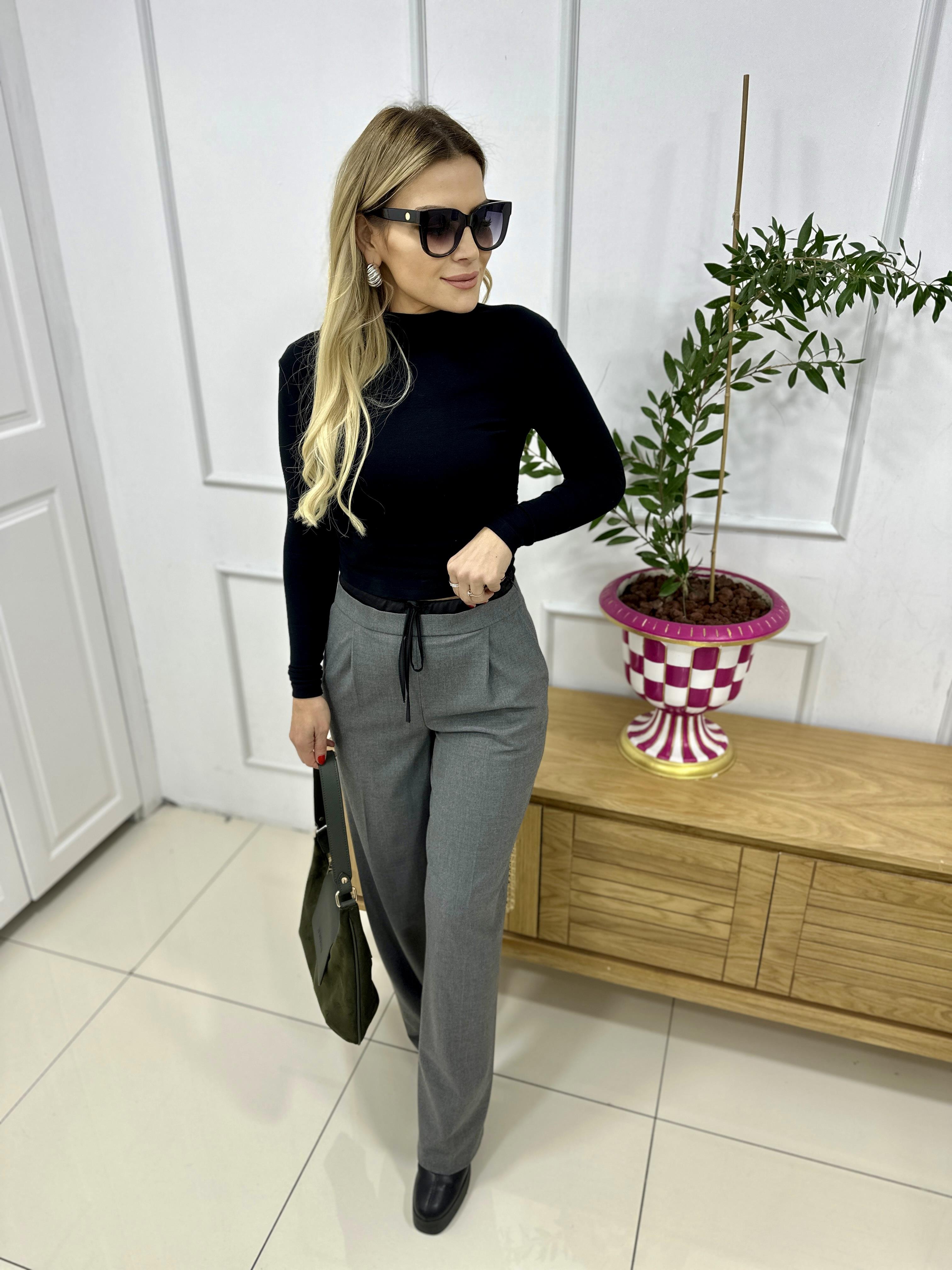 Bel Lastik Detaylı Pantolon
