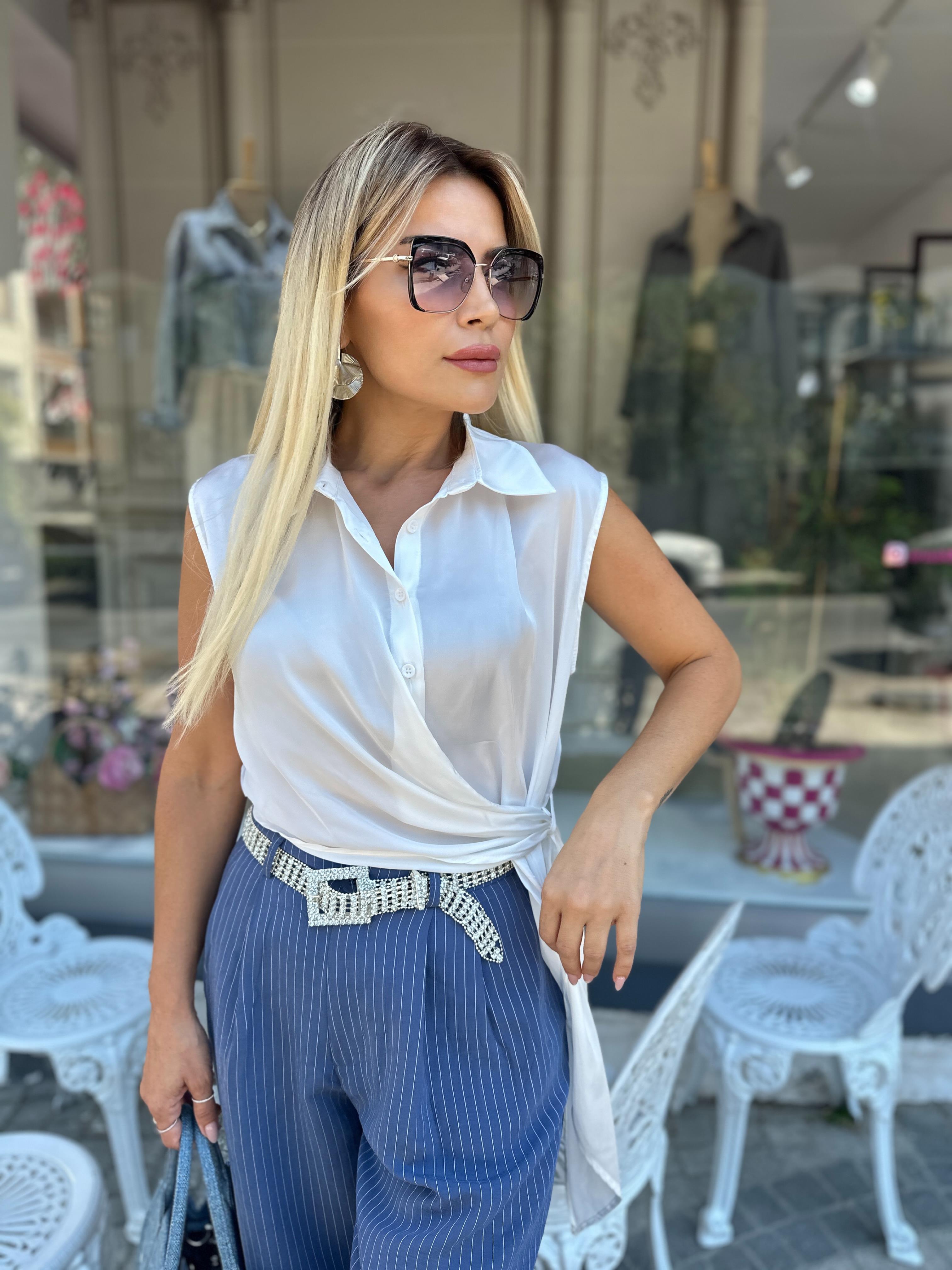 Beyaz Bağlama Detaylı Saten Gömlek 