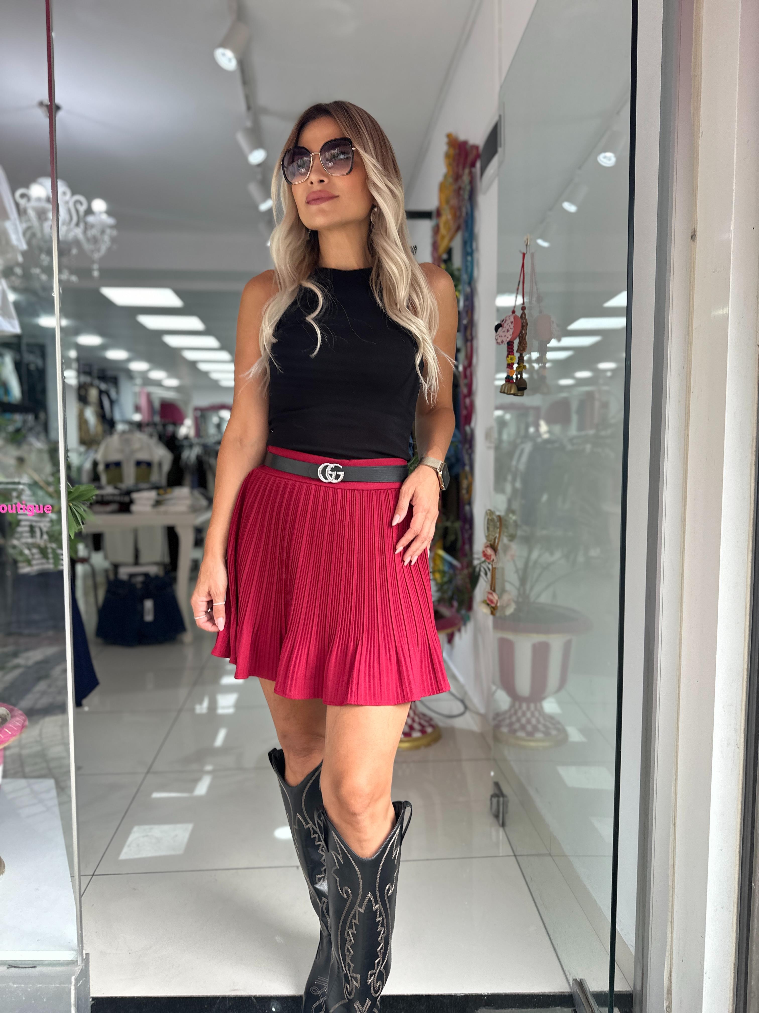 Bordo Pileli Şortlu Etek 