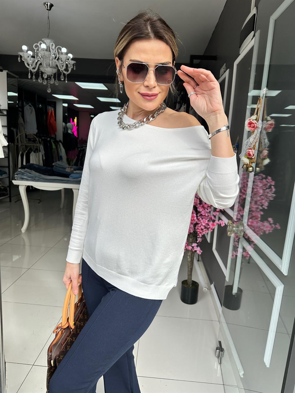 DLV Ekru Kayık Yaka Triko