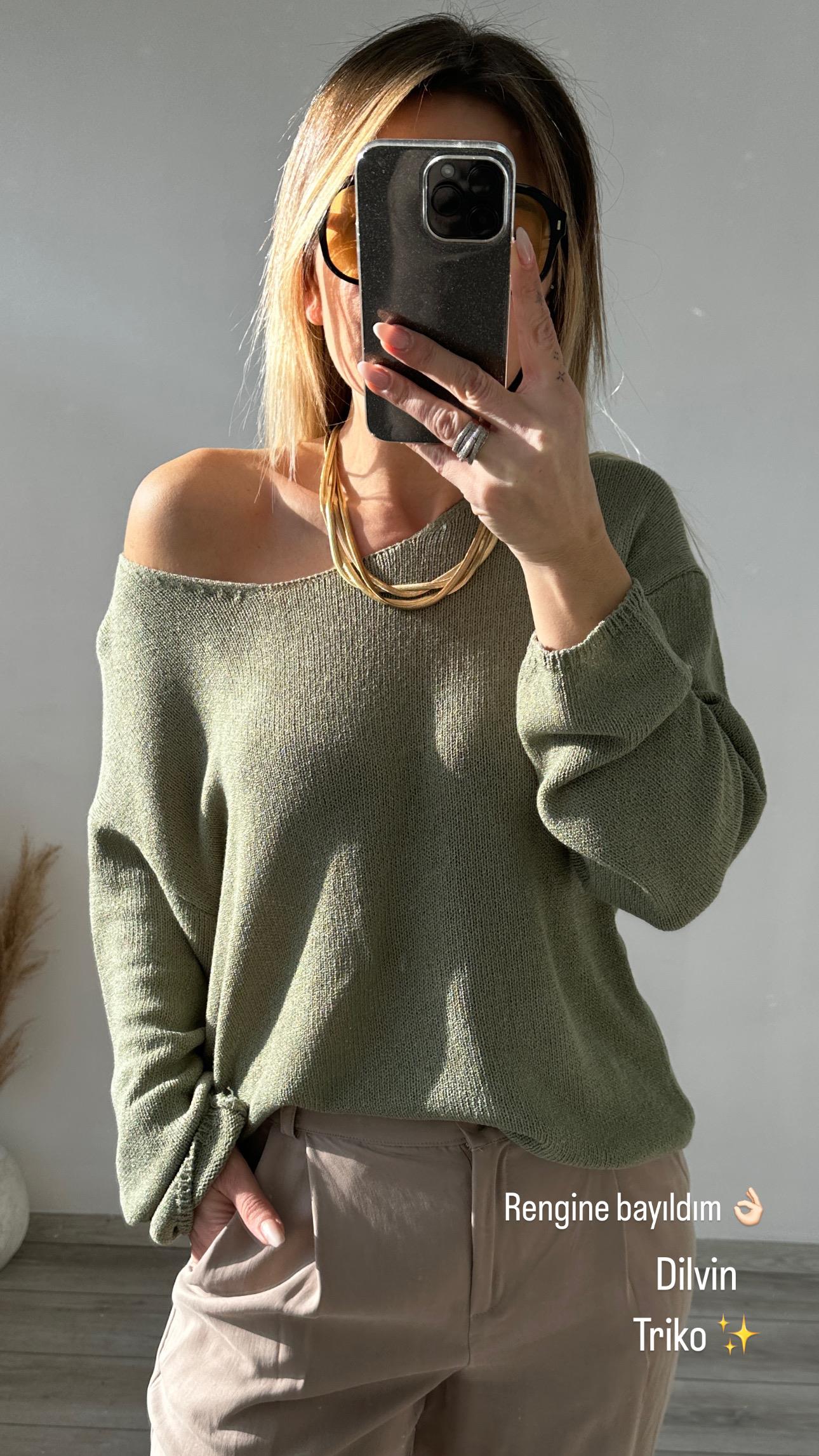 DLV Oval Yaka Açık Haki Triko 