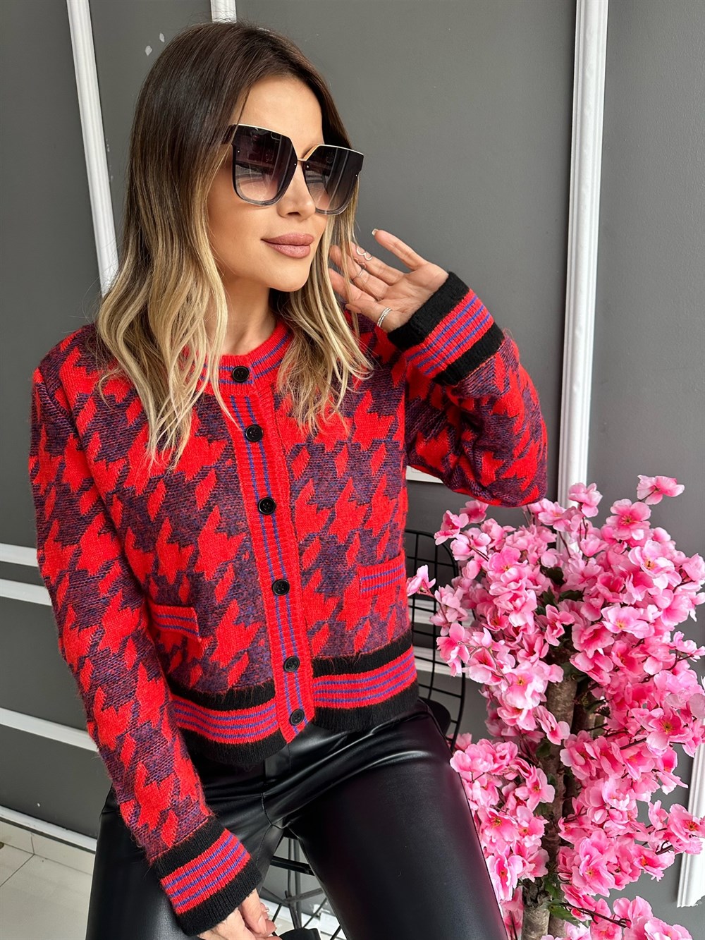 DLV Süs Cepli Kırmızı Hırka