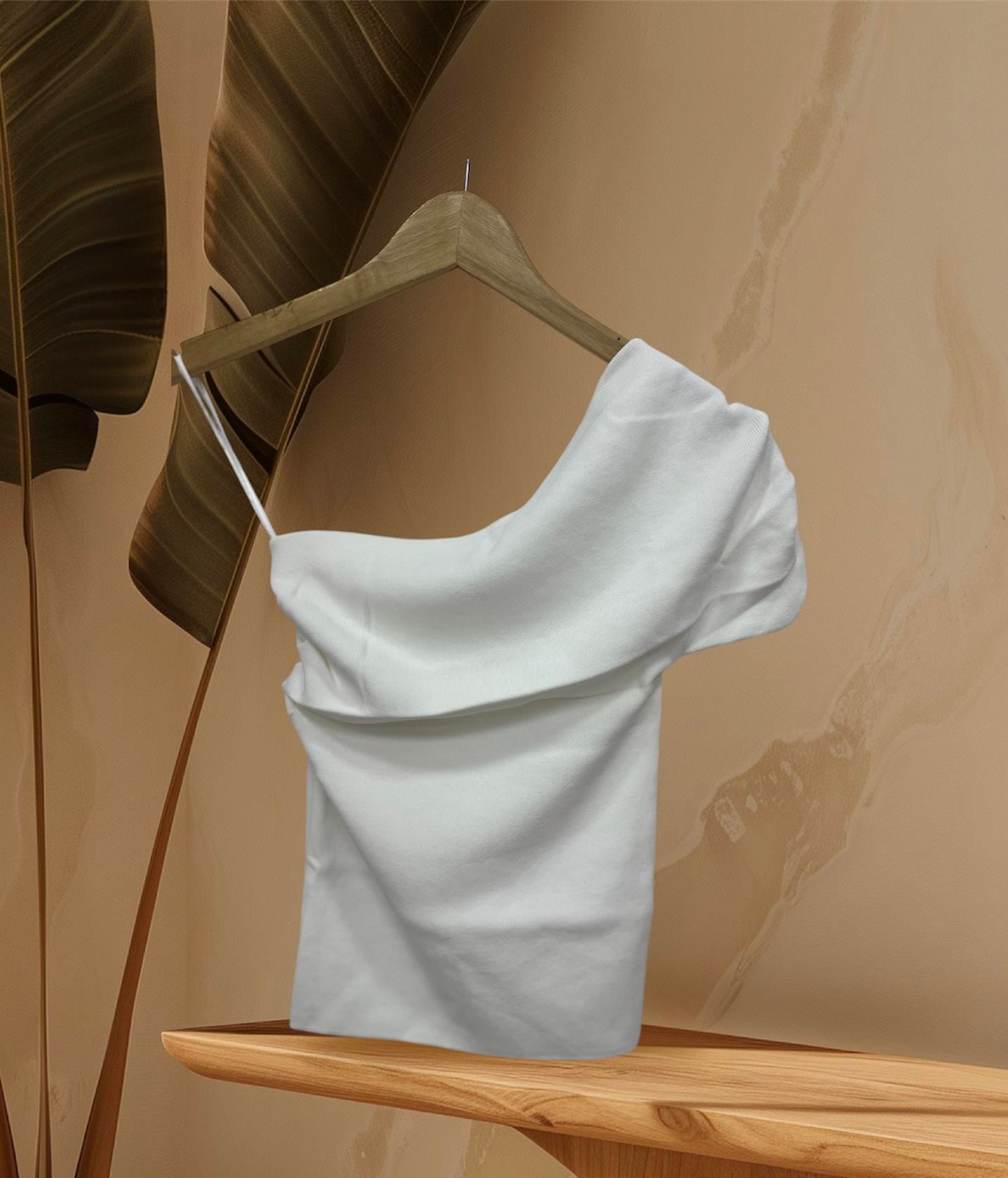 Ekru Asimetrik Drapeli Triko Bluz