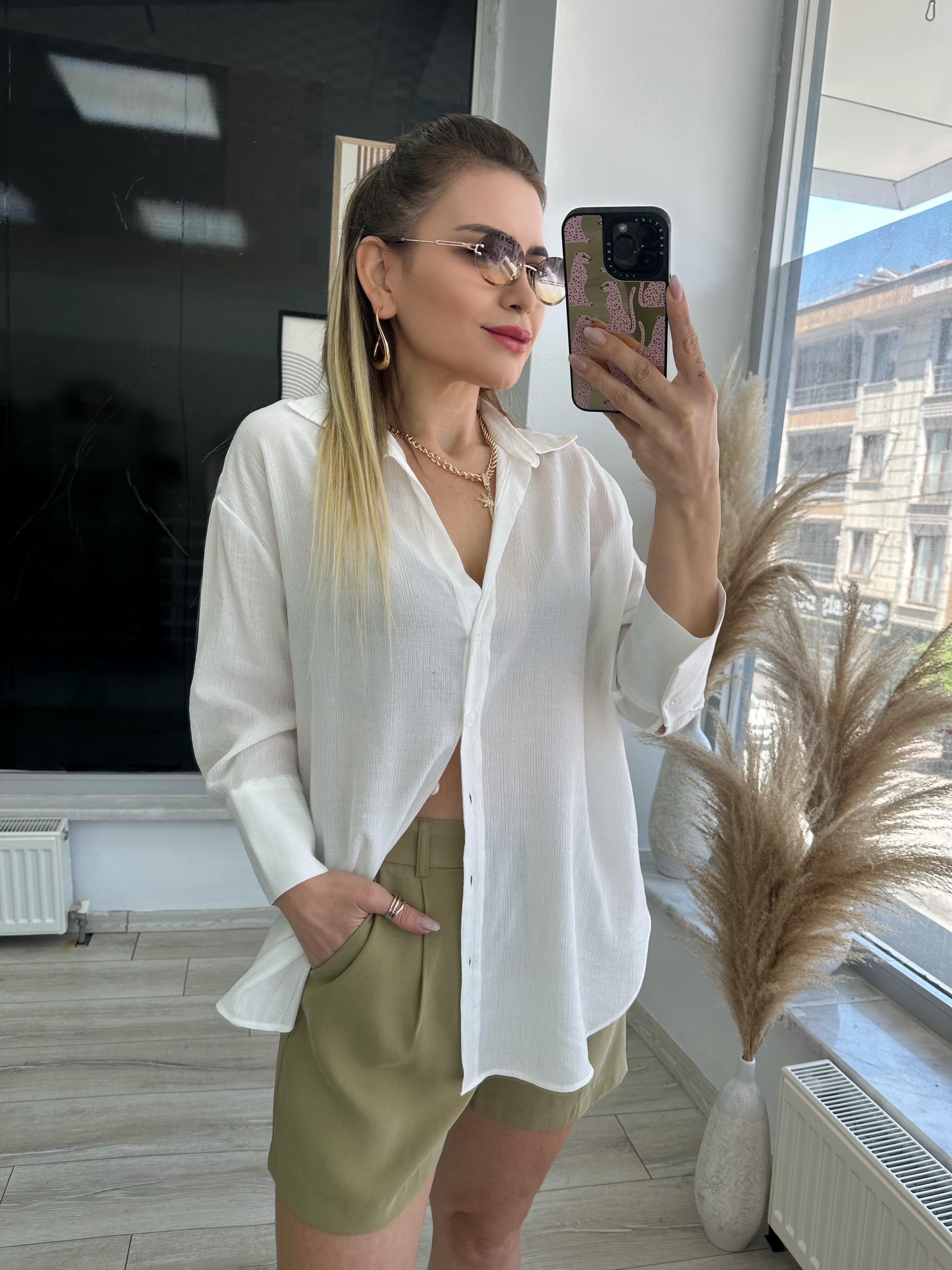 Ekru Oversize Gömlek