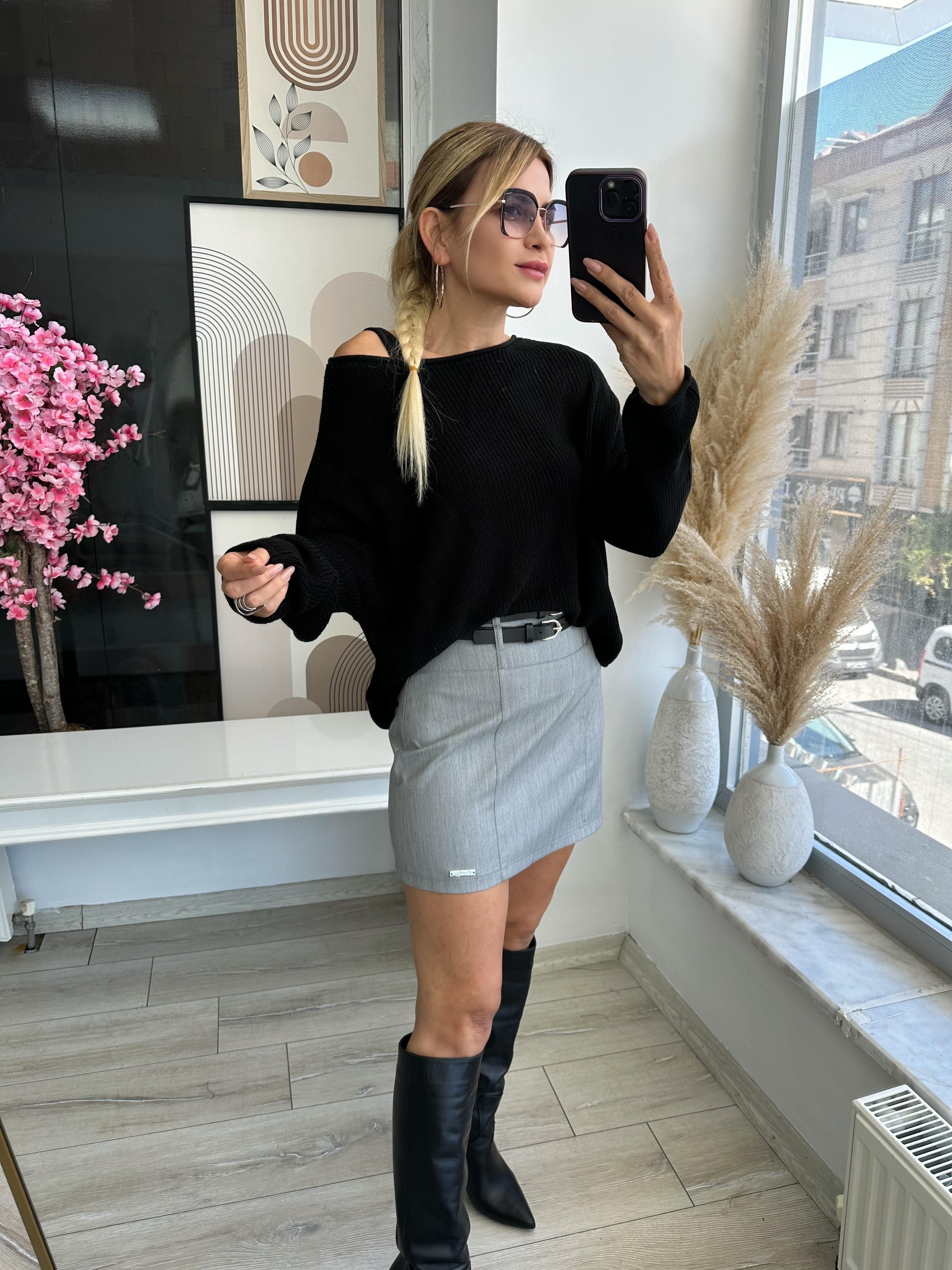 Gri Çift Kemerli Etek 