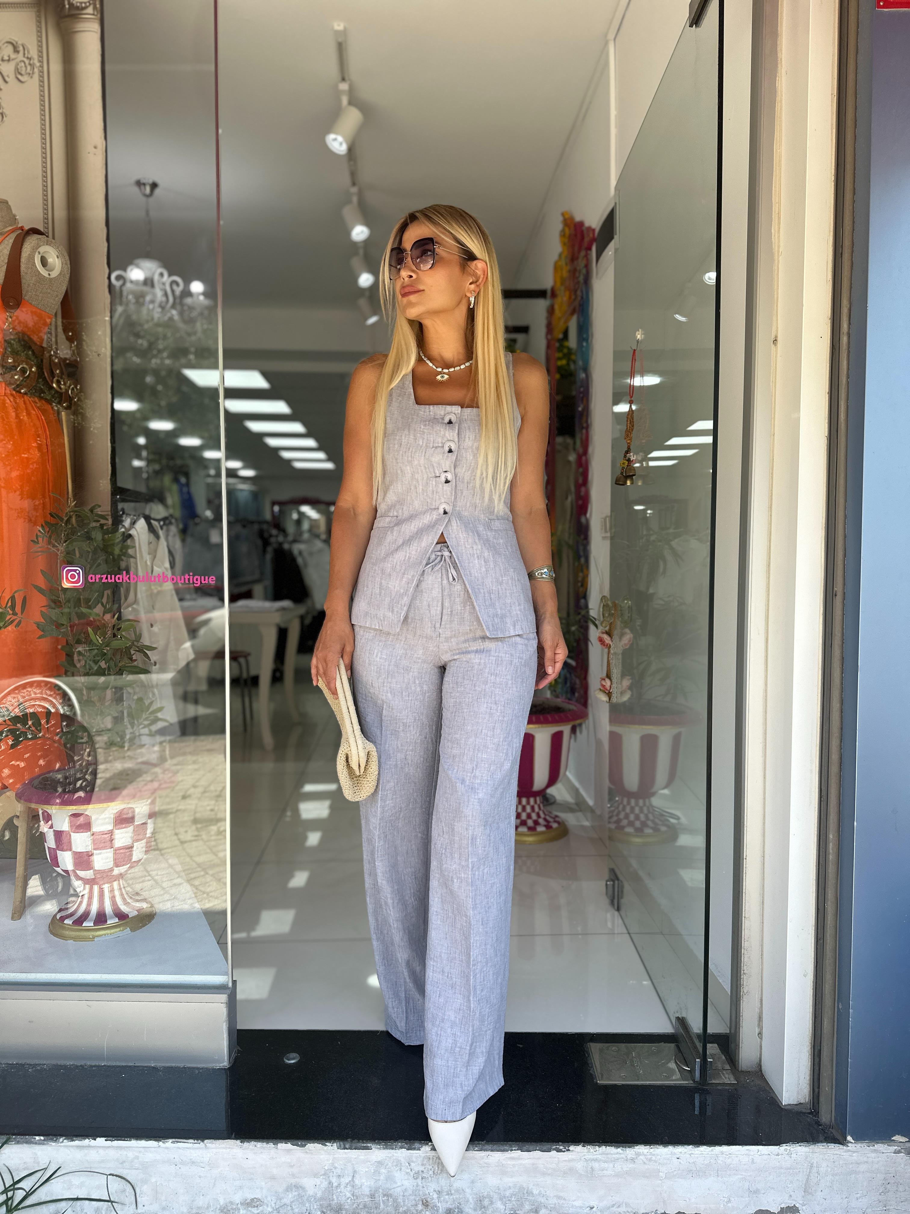 Gri Kare Yaka Yelek Pantolon Takım