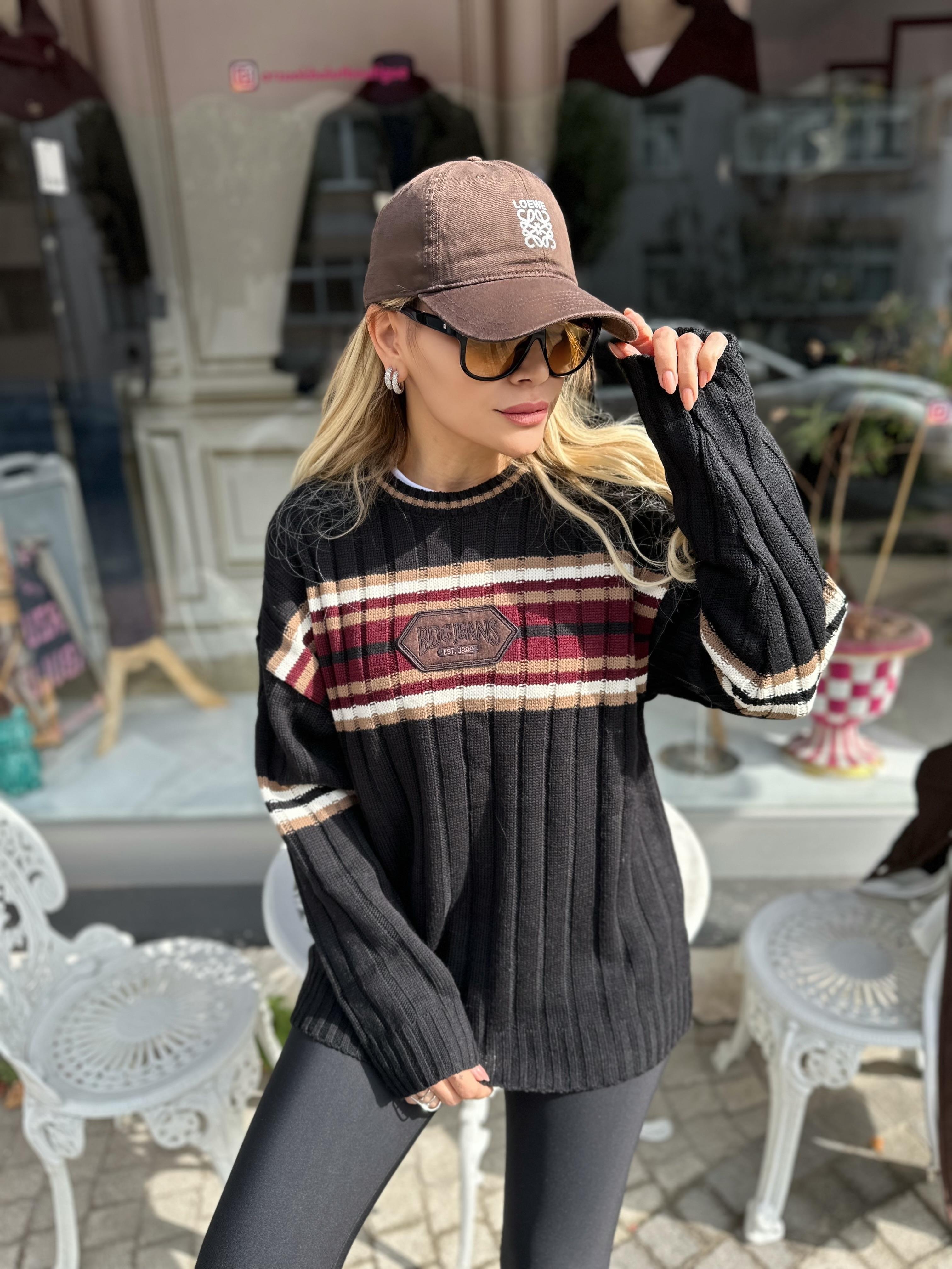 Kahve Baskılı Triko Kazak 