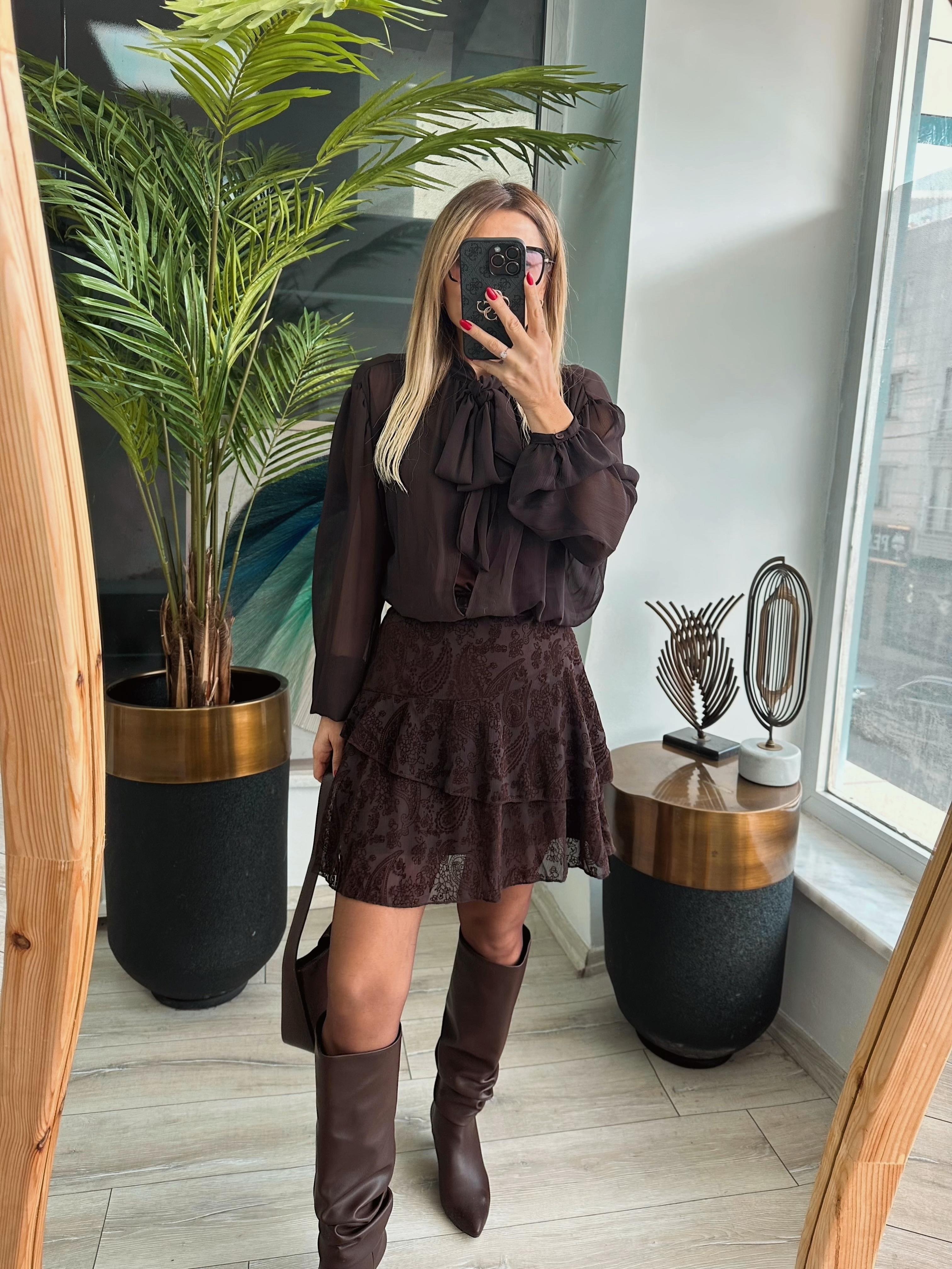 Kahve Dantel Detaylı İç Astarlı Elbise