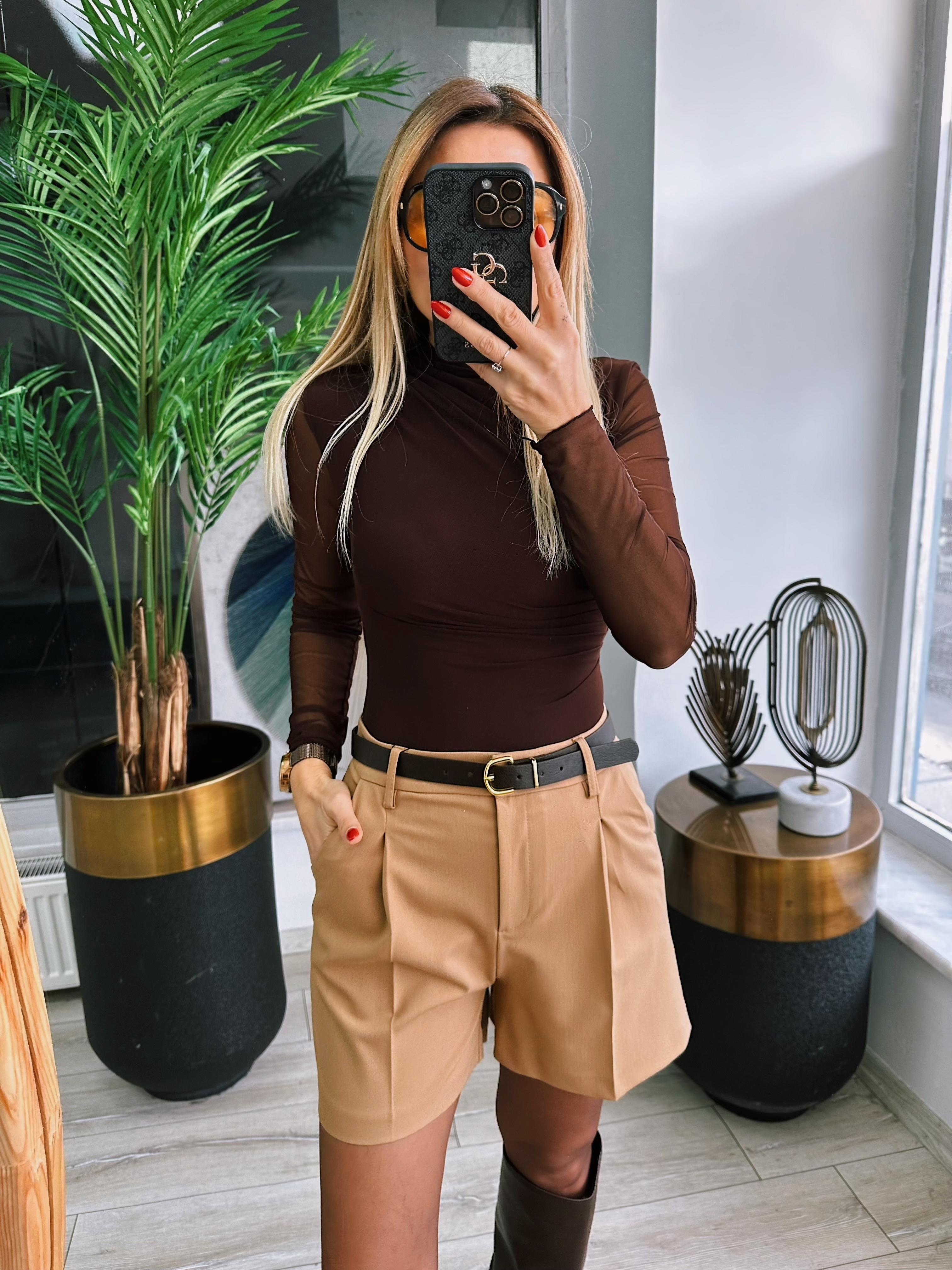 Kemerli Pensli Şort